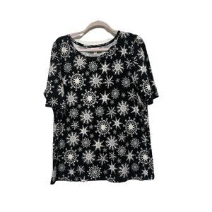LulaRoe Woman’s Classic T Size 3x Black With White Snowflakes Soft And Stretchy